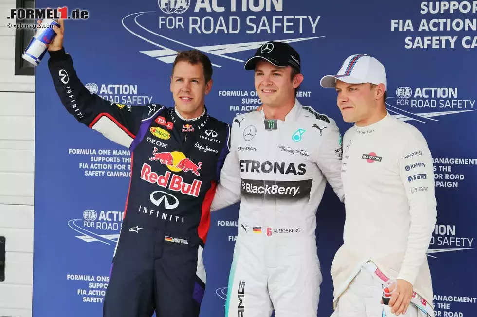 Foto zur News: Sebastian Vettel (Red Bull), Nico Rosberg (Mercedes) und Valtteri Bottas (Williams)