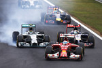 Foto zur News: Fernando Alonso (Ferrari), Nico Rosberg (Mercedes) und Jean-Eric Vergne (Toro Rosso)