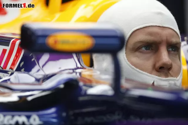 Foto zur News: Es geht aufwärts für Sebastian Vettel. Nach dem verkorksten Freitag belegte der Weltmeister den starken dritten Rang. Allerdings mit gewaltigen 2,126 Sekunden Rückstand!