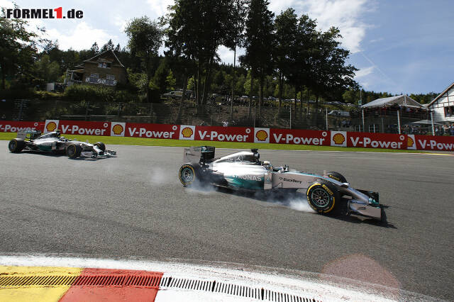 Foto zur News: Lewis Hamilton Nico Rosberg (Mercedes AMG Petronas Formula One Team)