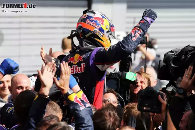 Foto zur News: Daniel Ricciardo (Infiniti Red Bull Racing)