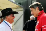 Foto zur News: Mario Andretti und Marco Mattiacci (Ferrari)