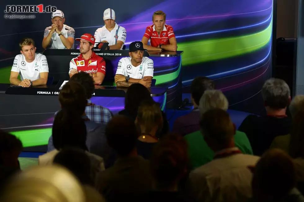 Foto zur News: FIA-Pressekonferenz am Donnerstag in Monza 2014