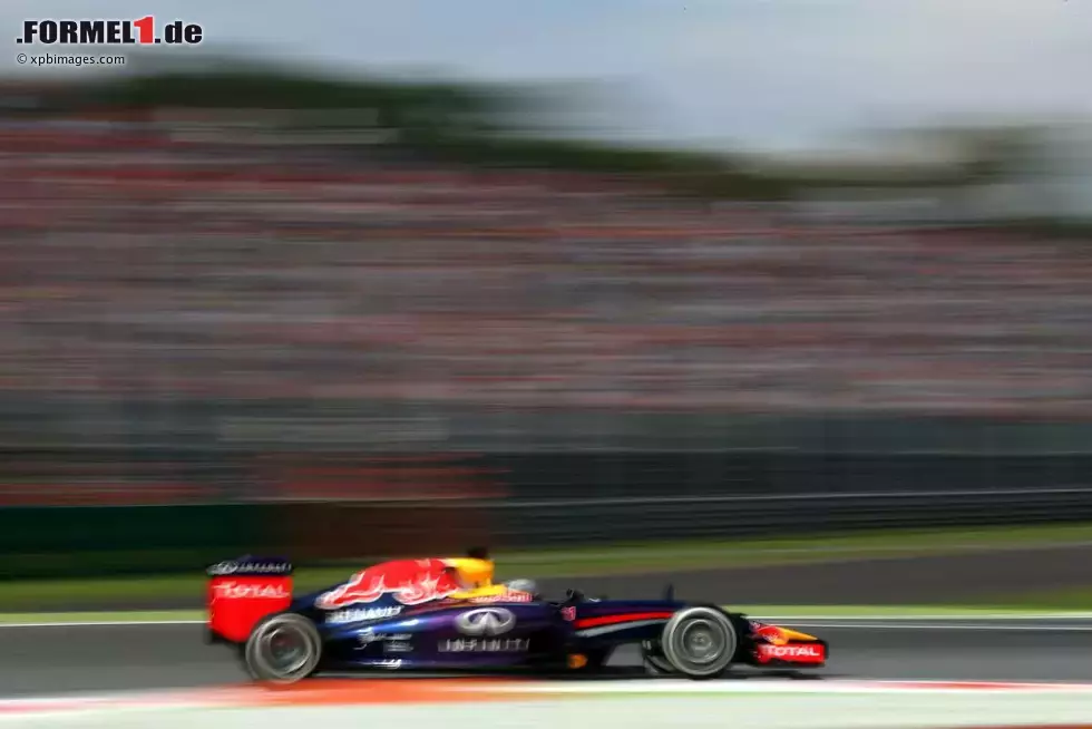 Foto zur News: Sebastian Vettel (Red Bull)