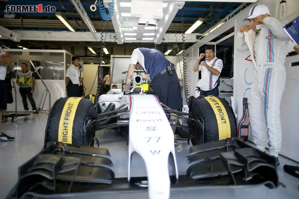 Foto zur News: Valtteri Bottas (Williams)