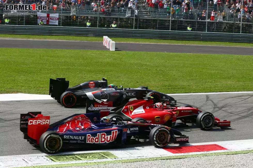 Foto zur News: Jean-Eric Vergne (Toro Rosso), Esteban Gutierrez (Sauber) und Kimi Räikkönen (Ferrari)