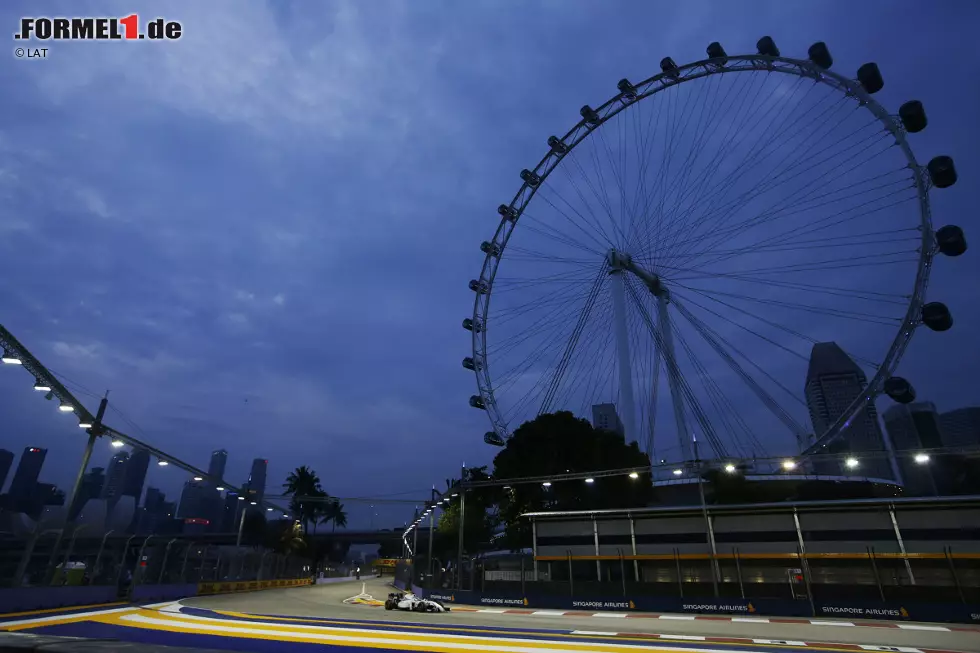 Foto zur News: Valtteri Bottas (Williams)