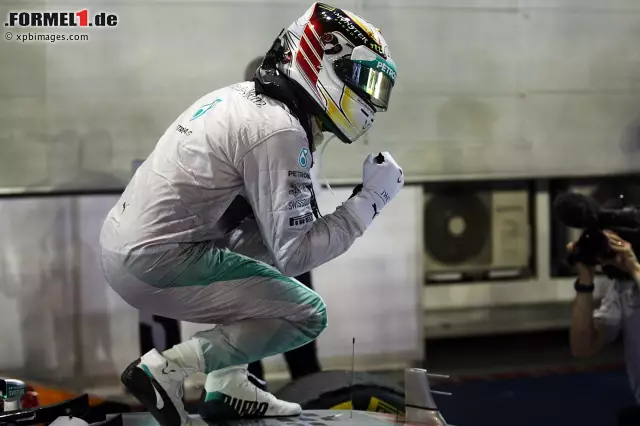 Foto zur News: Lewis Hamilton (Mercedes AMG Petronas Formula One Team)