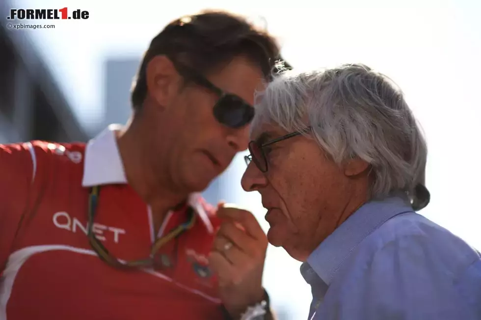 Foto zur News: Graeme Lowdon (Marussia) und Bernie Ecclestone