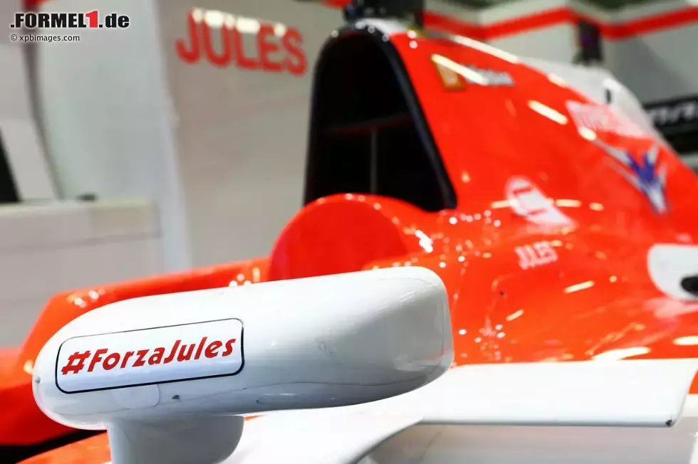 Foto zur News: Das Auto von Jules Bianchi (Marussia) wird das Wochenende über in der Box bleiben