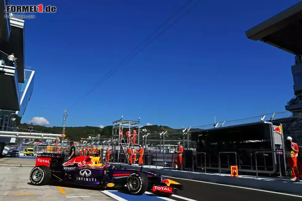 Foto zur News: Sebastian Vettel (Red Bull)