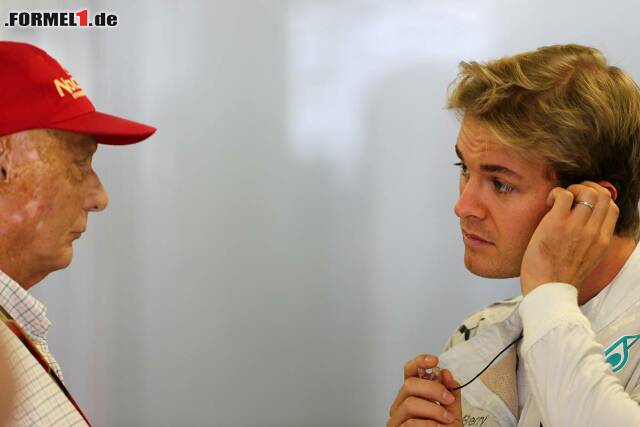 Foto zur News: Niki Lauda Nico Rosberg (Mercedes AMG Petronas Formula One Team)