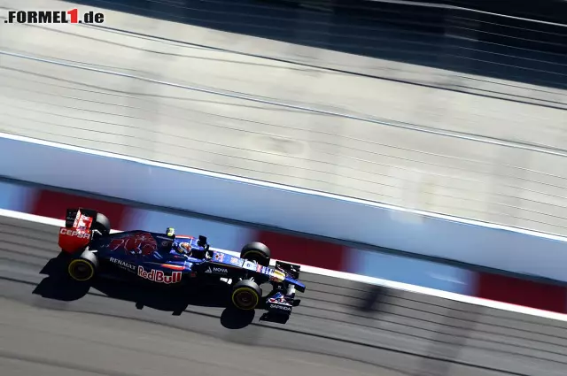 Foto zur News: Daniil Kwjat (Scuderia Toro Rosso)