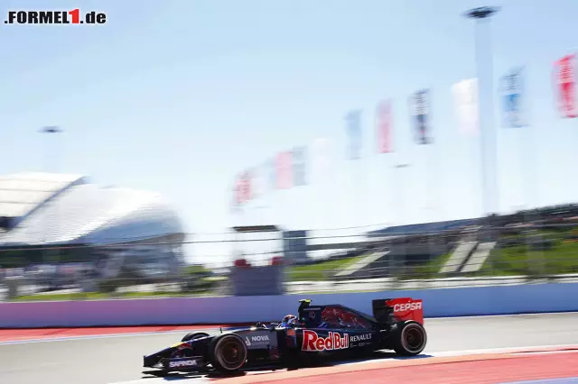 Foto zur News: Daniil Kwjat (Scuderia Toro Rosso)