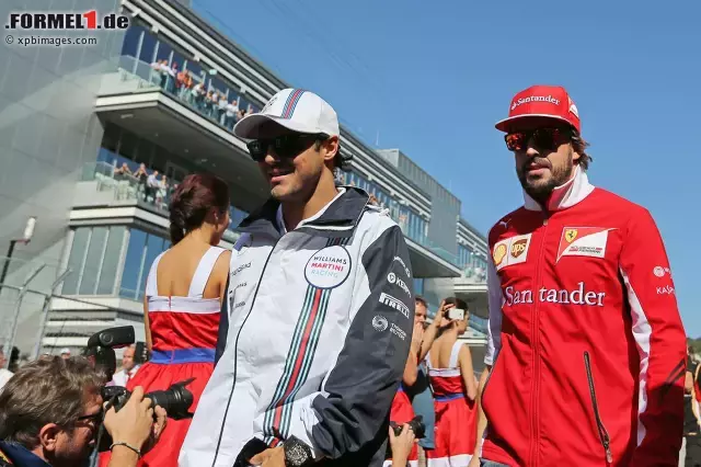 Foto zur News: Felipe Massa und Fernando Alonso