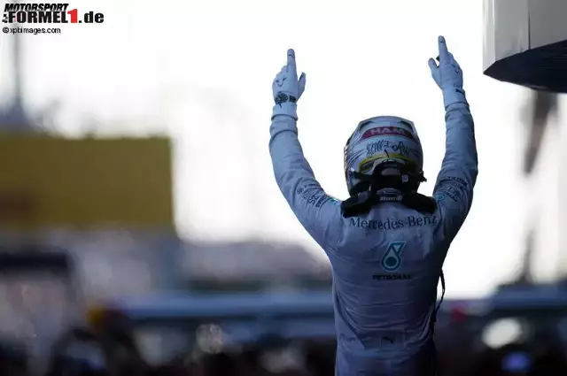 Foto zur News: Lewis Hamilton (Mercedes AMG Petronas Formula One Team)