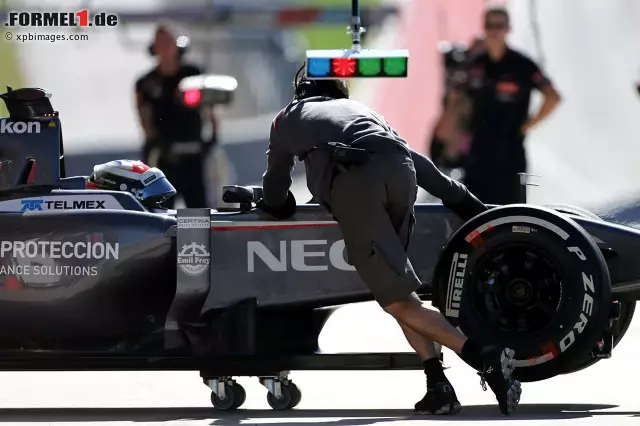 Foto zur News: Adrian Sutil und das Sauber-Team kamen nicht wirklich in die Gänge - 2,247 Sekunden Abstand bedeuteten Rang 16