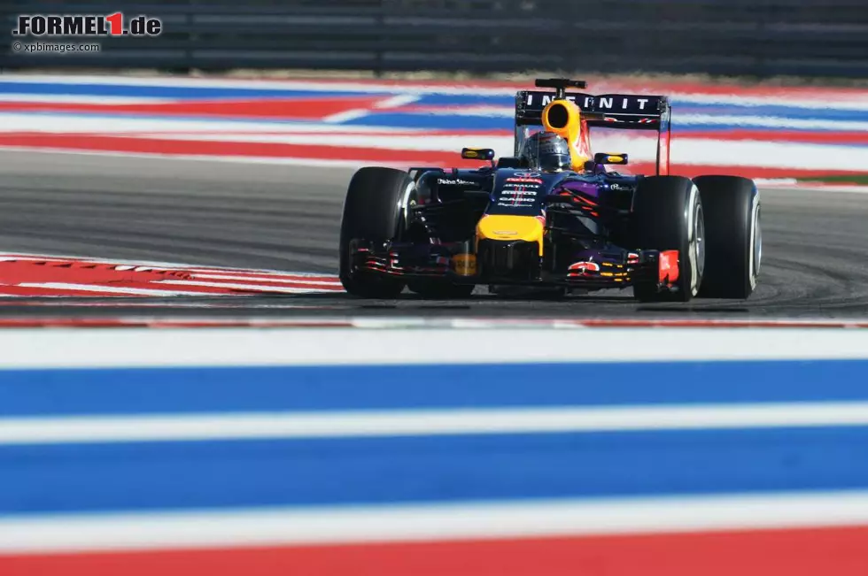 Foto zur News: Sebastian Vettel (Red Bull)