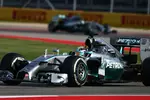 Foto zur News: Lewis Hamilton (Mercedes) und Nico Rosberg (Mercedes)