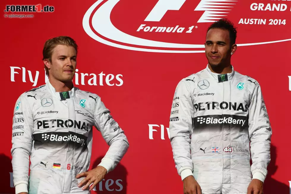 Foto zur News: Nico Rosberg (Mercedes) und Lewis Hamilton (Mercedes)