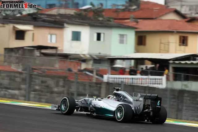 Foto zur News: Lewis Hamilton (Mercedes AMG Petronas Formula One Team)