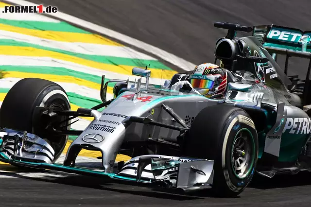 Foto zur News: Lewis Hamilton (Mercedes AMG Petronas Formula One Team)