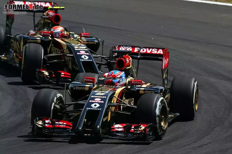 Foto zur News: Romain Grosjean (Lotus) und Pastor Maldonado (Lotus)