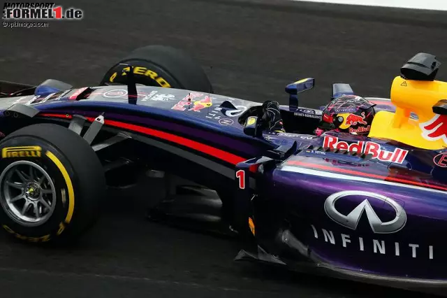 Foto zur News: Sebastian Vettel (Infiniti Red Bull Racing)