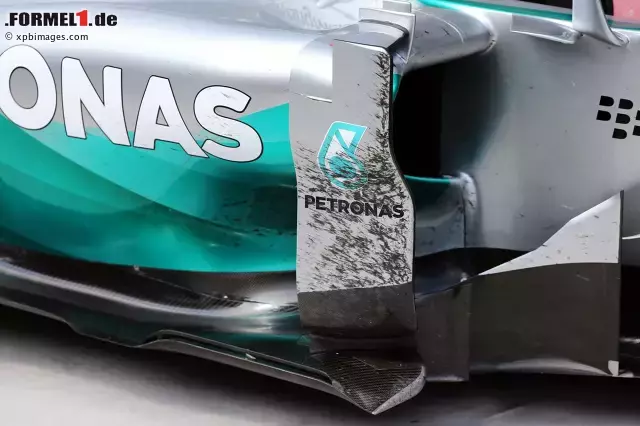 Foto zur News: (Mercedes AMG Petronas Formula One Team)