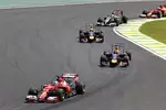 Foto zur News: Fernando Alonso (Ferrari), Sebastian Vettel (Red Bull), Daniel Ricciardo (Red Bull), Esteban Gutierrez (Sauber) und Kimi Räikkönen (Ferrari)