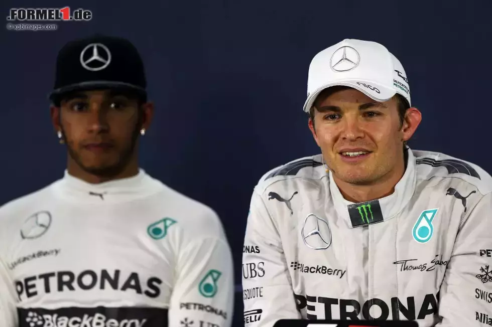 Foto zur News: Nico Rosberg (Mercedes) und Lewis Hamilton (Mercedes)