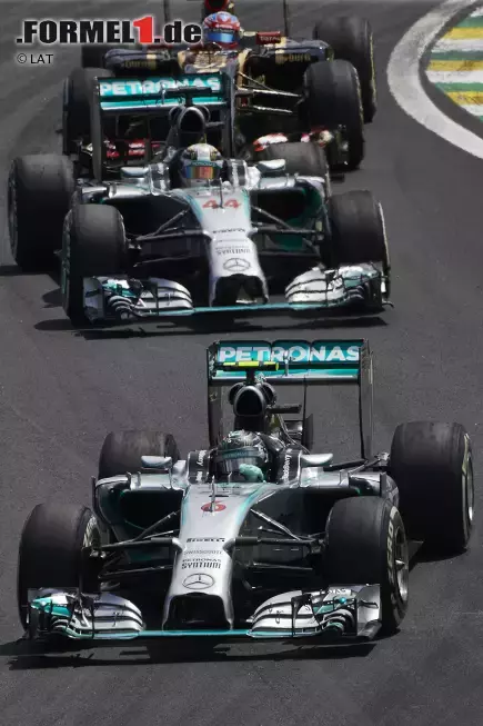 Foto zur News: Nico Rosberg (Mercedes) und Lewis Hamilton (Mercedes)