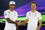 Foto zur News: Lewis Hamilton (Mercedes) und Nico Rosberg (Mercedes)