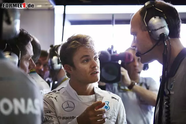 Foto zur News: Nico Rosberg (Mercedes AMG Petronas Formula One Team)