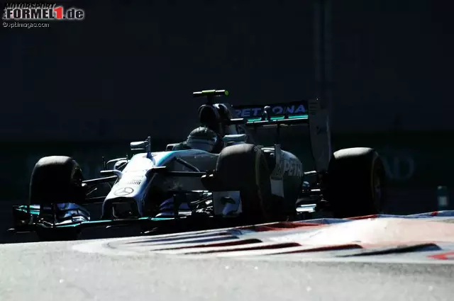 Foto zur News: Nico Rosberg (Mercedes AMG Petronas Formula One Team)