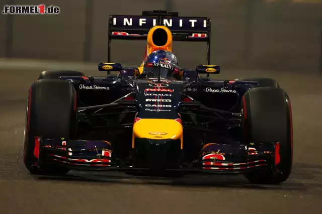 Foto zur News: Sebastian Vettel (Infiniti Red Bull Racing)