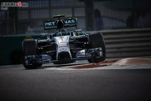 Foto zur News: Nico Rosberg (Mercedes AMG Petronas Formula One Team)