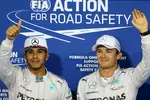 Foto zur News: Lewis Hamilton (Mercedes) und Nico Rosberg (Mercedes)