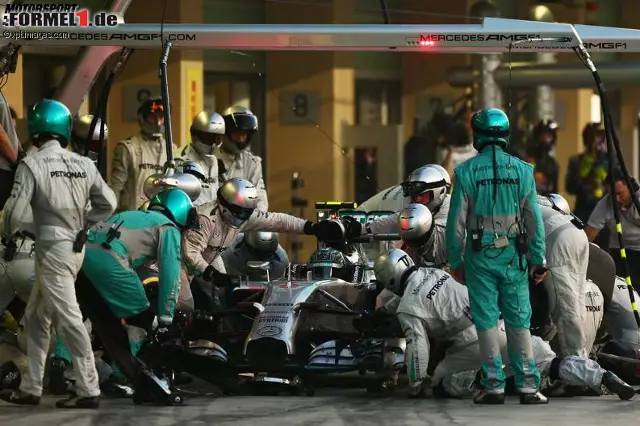 Foto zur News: Nico Rosberg (Mercedes AMG Petronas Formula One Team)