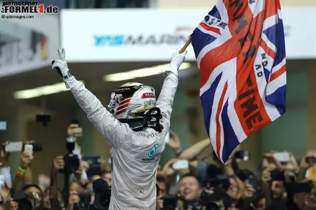 Foto zur News: Lewis Hamilton (Mercedes AMG Petronas Formula One Team)