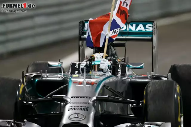 Foto zur News: Lewis Hamilton (Mercedes AMG Petronas Formula One Team)