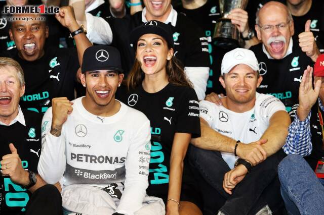 Foto zur News: Lewis Hamilton Nico Rosberg (Mercedes AMG Petronas Formula One Team)