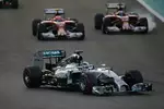 Foto zur News: Lewis Hamilton (Mercedes) und Fernando Alonso (Ferrari)