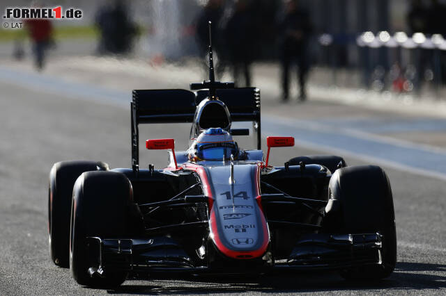 Foto zur News: Der Spanier schaffte im neuen McLaren-Honda aufgrund eines "eigentlich belanglosen Problems" gerade einmal sechs Runden. Die Zeit: Nebensache.