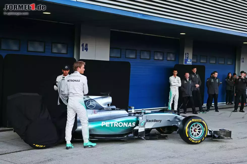 Foto zur News: Nico Rosberg (Mercedes) und Lewis Hamilton (Mercedes)