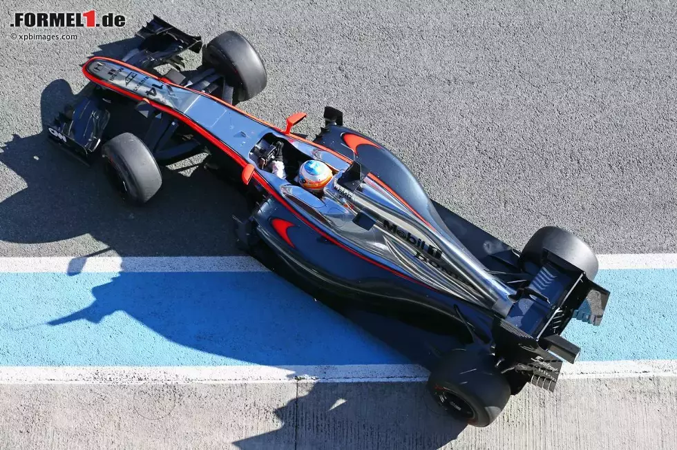 Foto zur News: Fernando Alonso (McLaren)