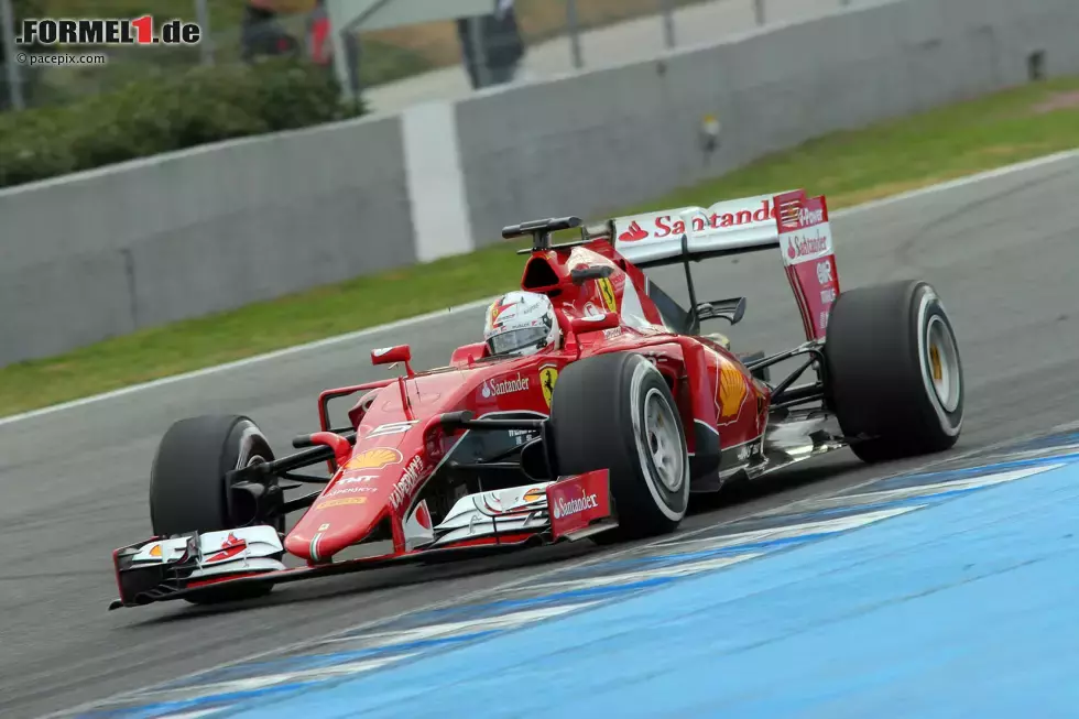 Foto zur News: Sebastian Vettel (Ferrari)