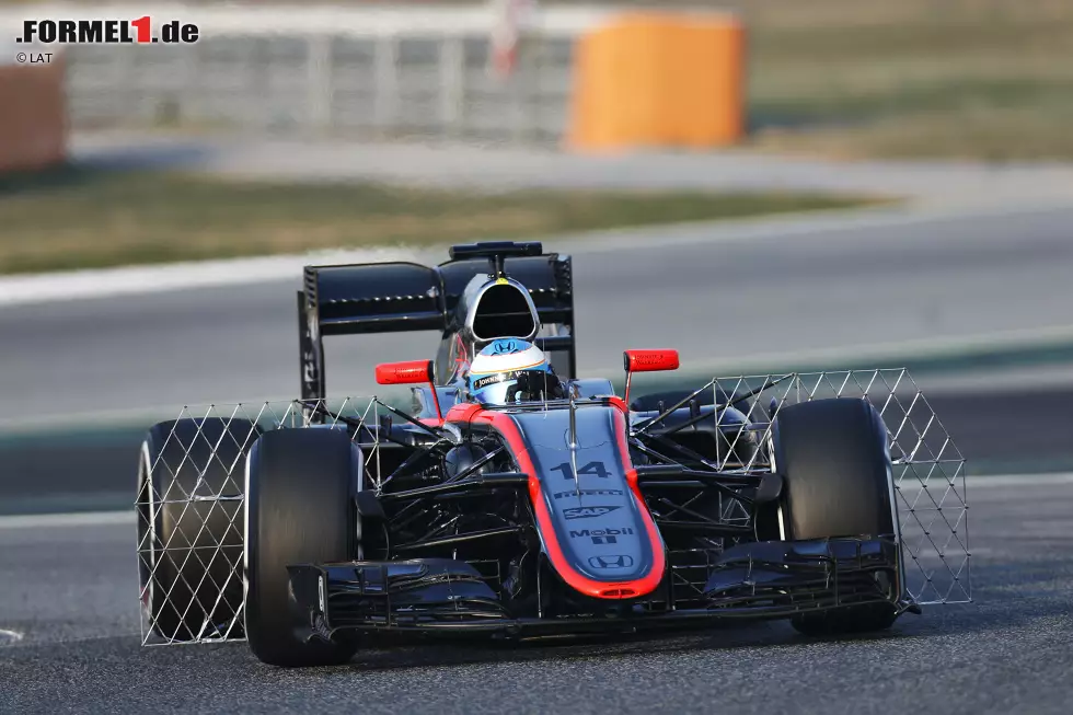 Foto zur News: Fernando Alonso (McLaren)