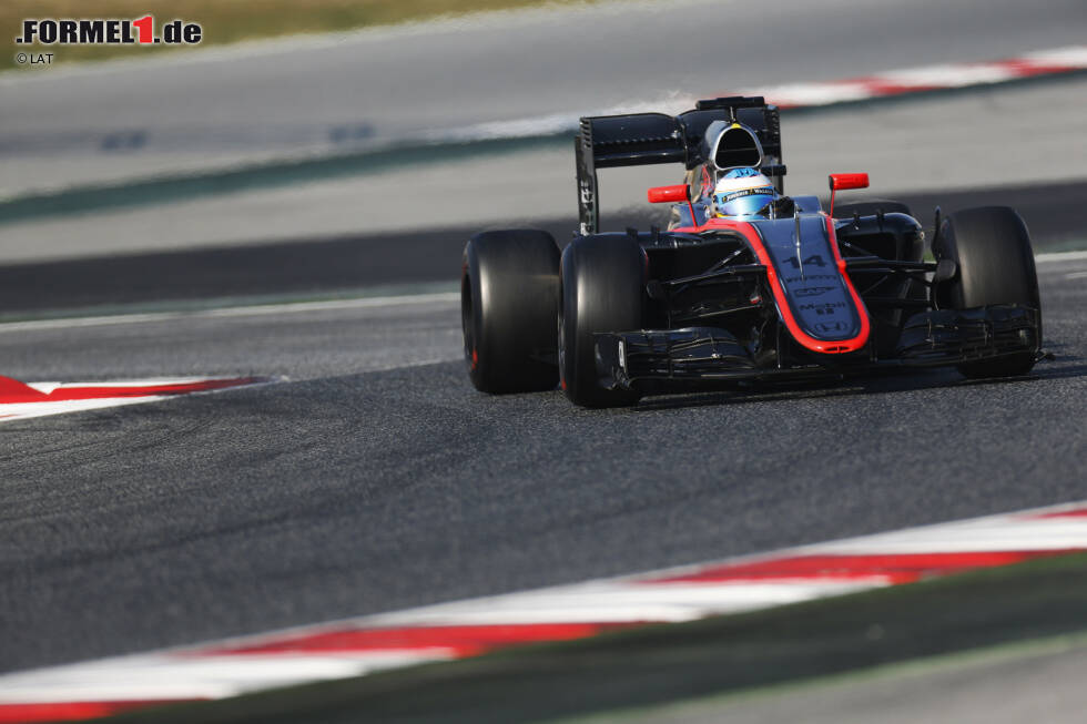 Foto zur News: Fernando Alonso (McLaren)