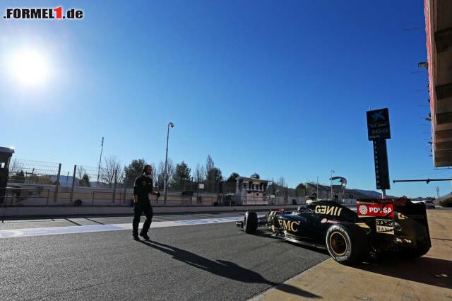 Foto zur News: Nach den wechselhaften Bedingungen am Samstag strahlt am Sonntag wieder die Sonne über dem Circuit de Catalunya-Barcelona und ließ die Temperaturen auf 17 Grad steigen.